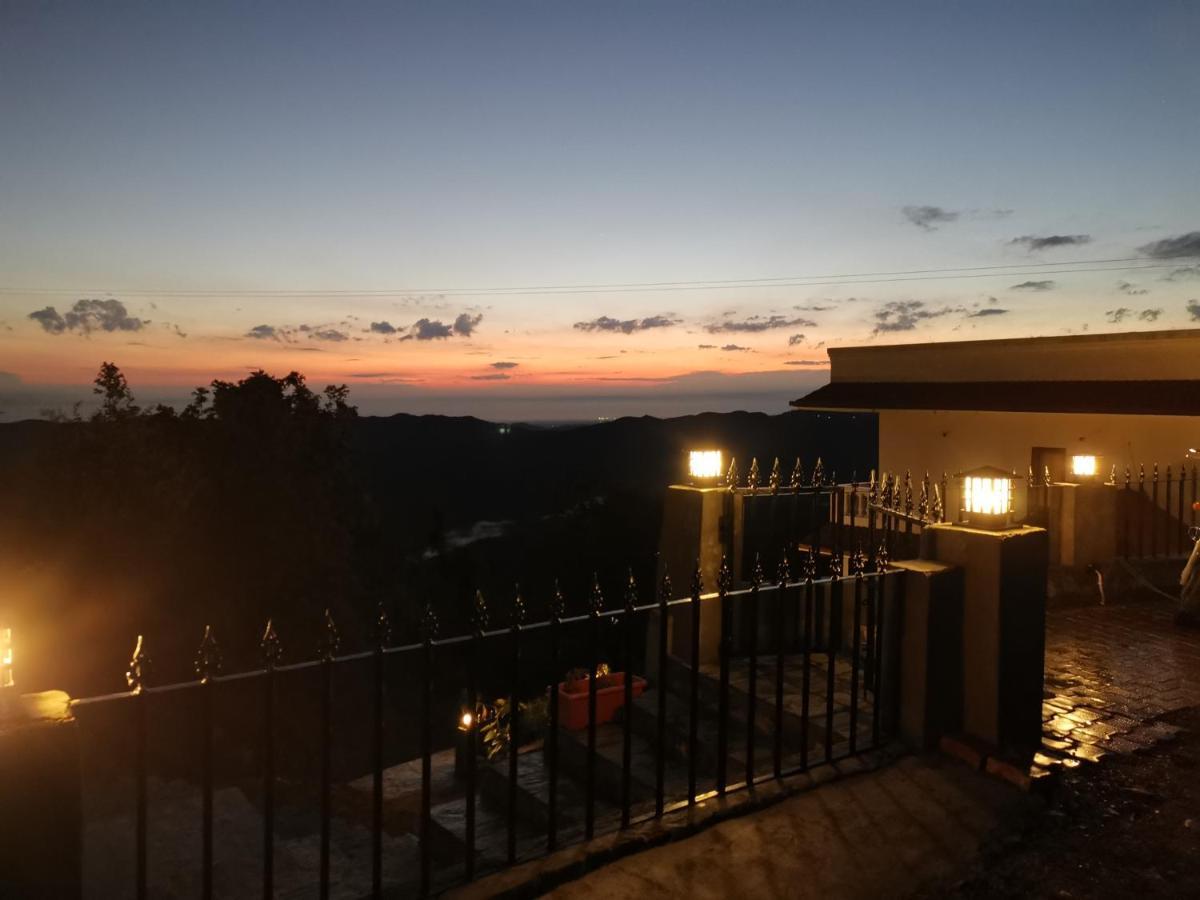 Villa By Mountain Homes- Lansdowne Ngoại thất bức ảnh